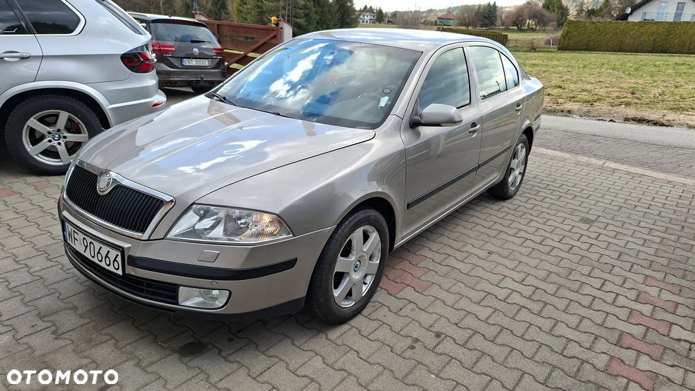 Skoda Octavia 1.9 TDI Ambiente DSG - 1