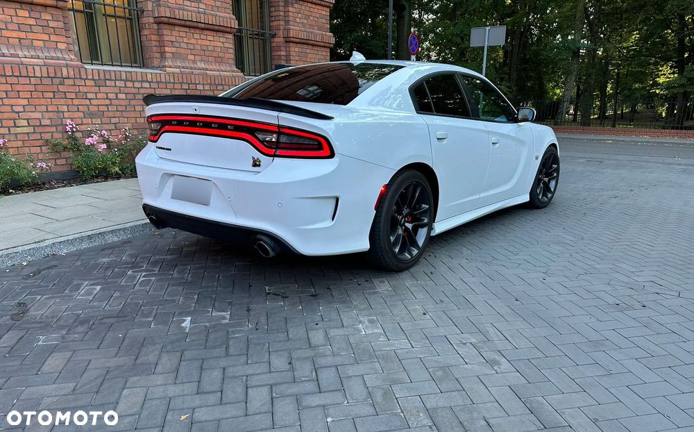 Dodge Charger Automatik R/T Scat Pack - 2