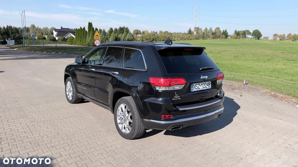 Jeep Grand Cherokee - 4