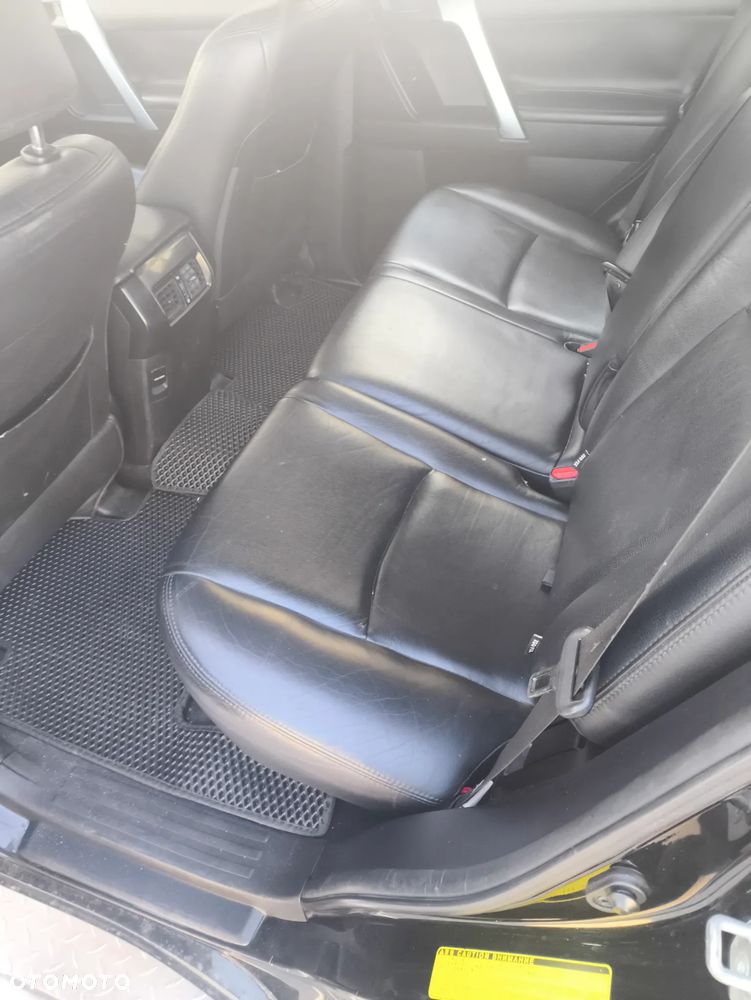 Toyota Land Cruiser LC 3.0 D-4D Prado - 8