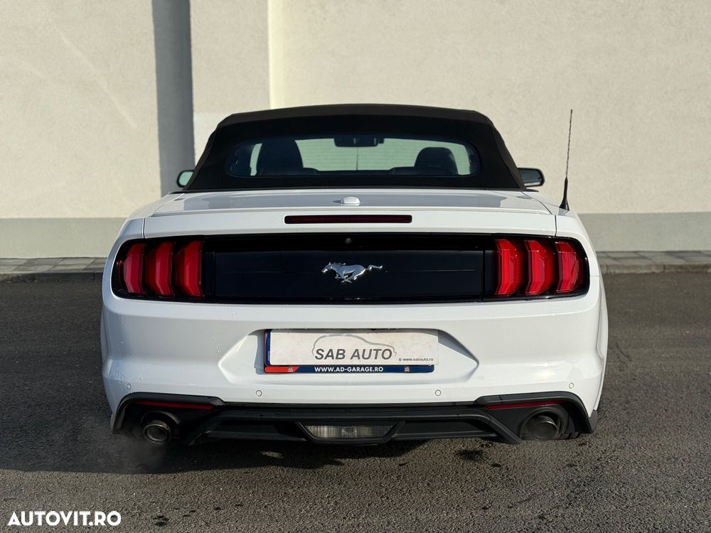 Ford Mustang Cabrio 2.3 Eco Boost - 28