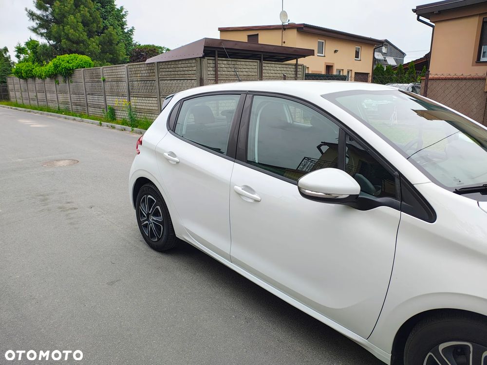 Peugeot 208 1.6 BlueHDi Active S&S - 4