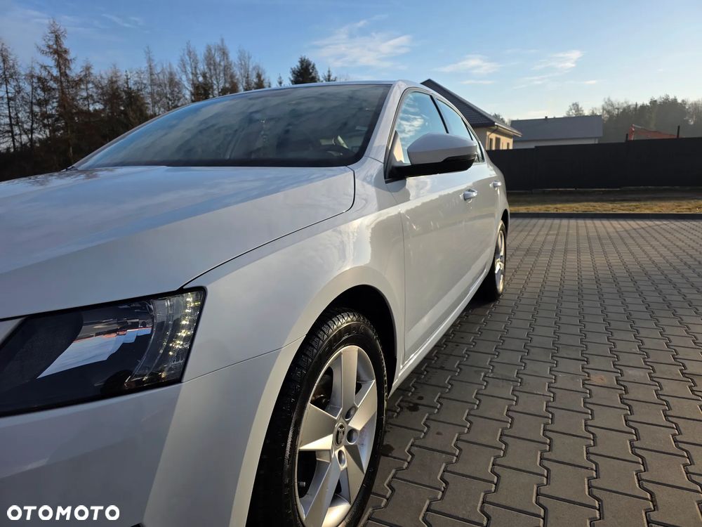 Skoda Octavia 1.6 TDI SCR Ambition - 6