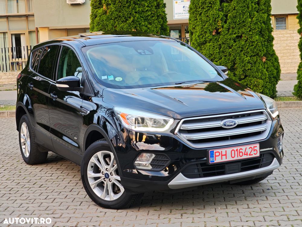 Ford Kuga 2.0 TDCi Powershift 4WD Titanium - 2