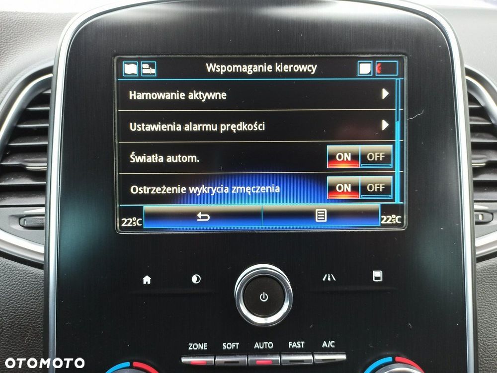 Renault Scenic BLUE dCi 120 BUSINESS EDITION - 24