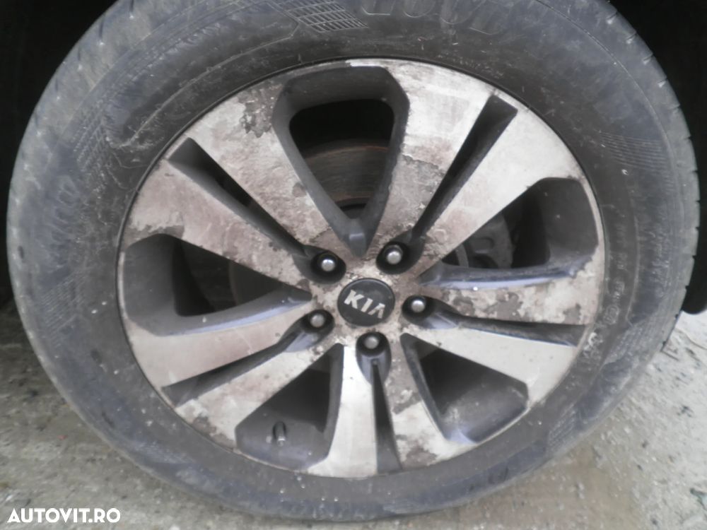 Jante 18" cu anvelope Kia Sportage 3 2012 ET 40.5 7J - 2