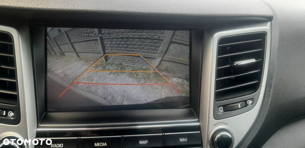 Hyundai Tucson blue 1.7 CRDi 2WD DCT Premium - 11