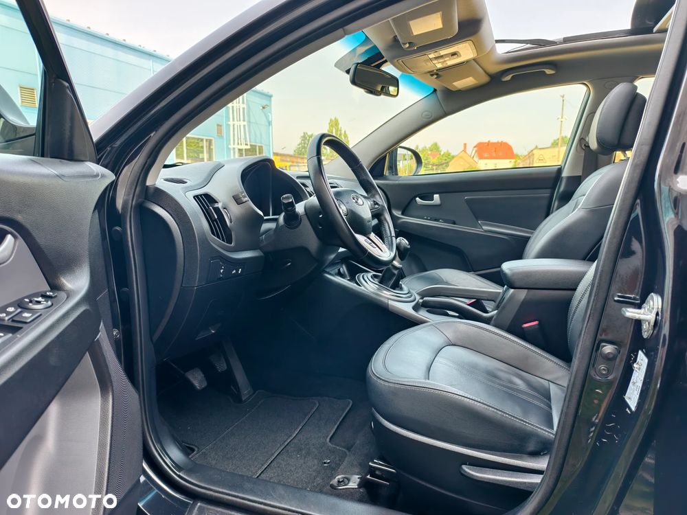 Kia Sportage 1.7 CRDI 2WD Spirit - 11