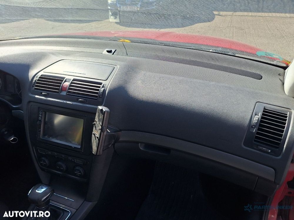 Panou plansa de bord SKODA OCTAVIA II Combi 1Z5 2004 - 2013 - 1