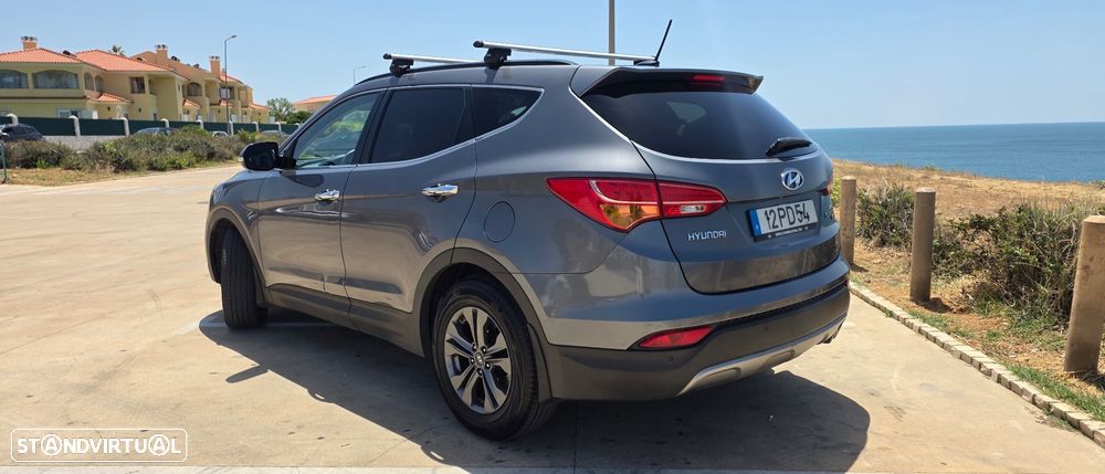 Hyundai Santa Fe 2.2 CRDi Comfort 7L - 26