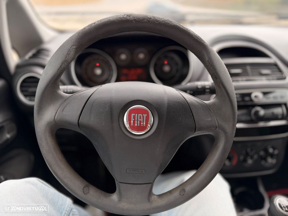 Fiat Punto 1.2 Young S&S - 15