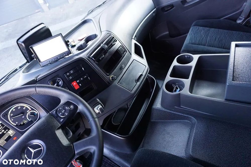 Mercedes-Benz ATEGO / 1223 / ACC / EURO 6 / CHŁODNIA + WINDA / MULTITEMPERATURA - 9