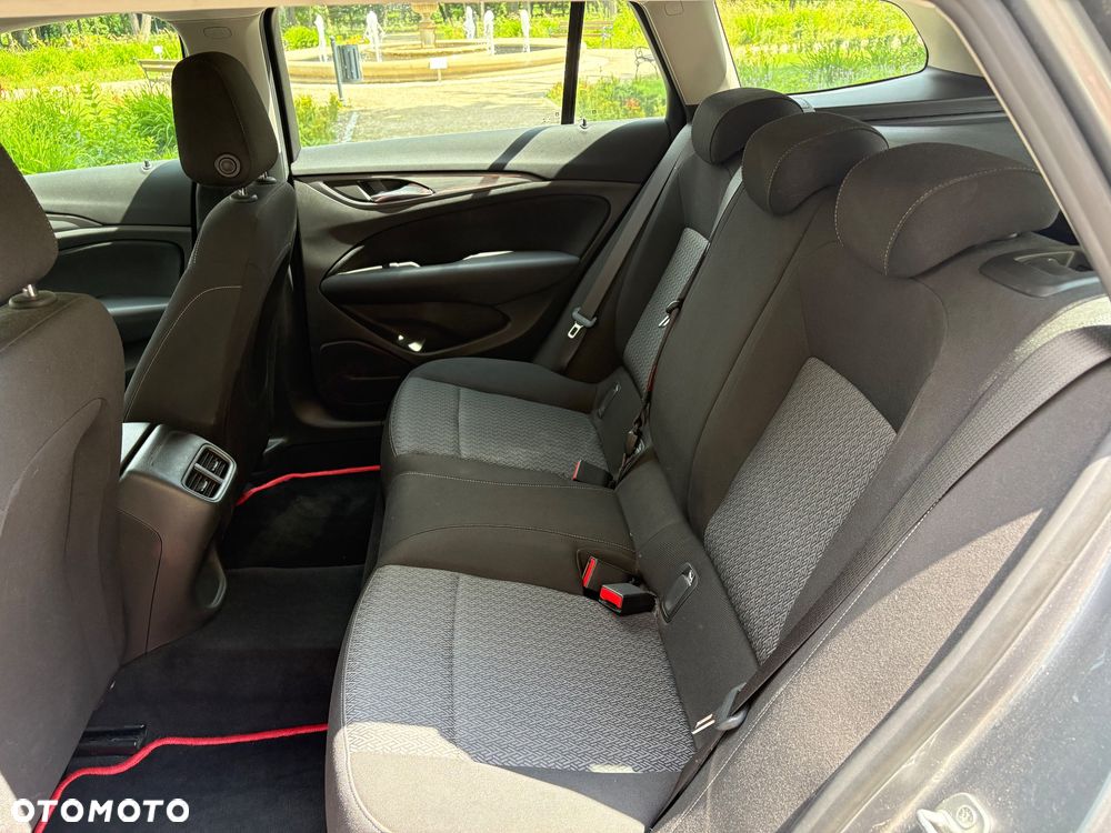 Opel Insignia CT 1.6 CDTI S&S - 16