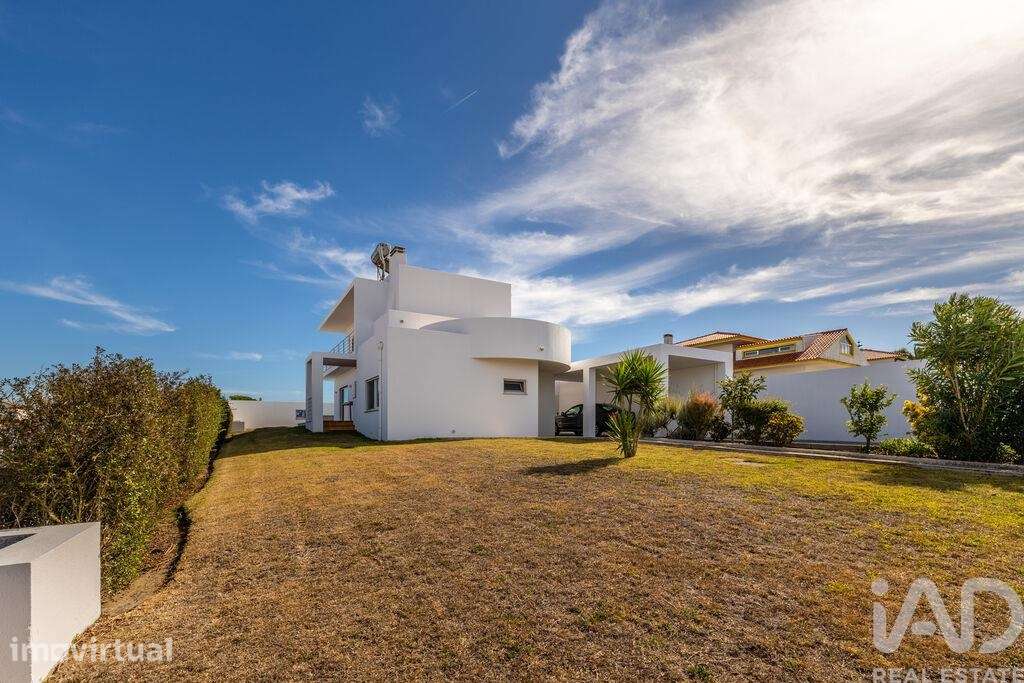 Casa / Villa T3 em Santa Maria, São Pedro e Sobral da Lagoa de 150 m2 - Grande imagem: 5/40