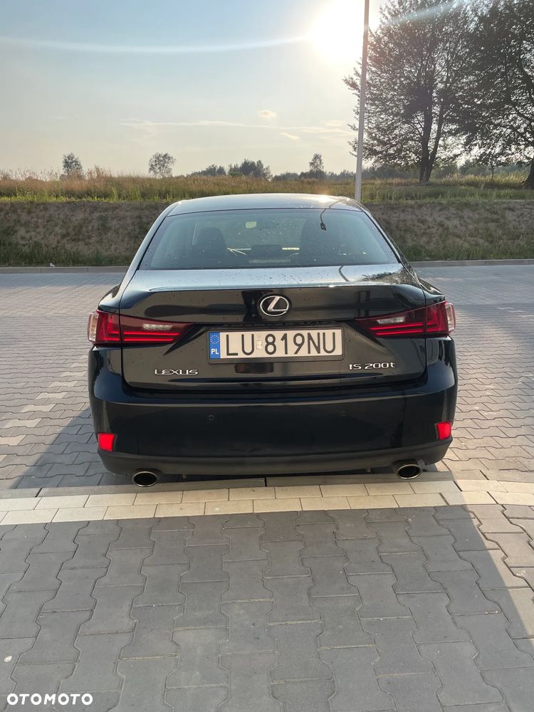 Lexus IS 200t Elegance - 4