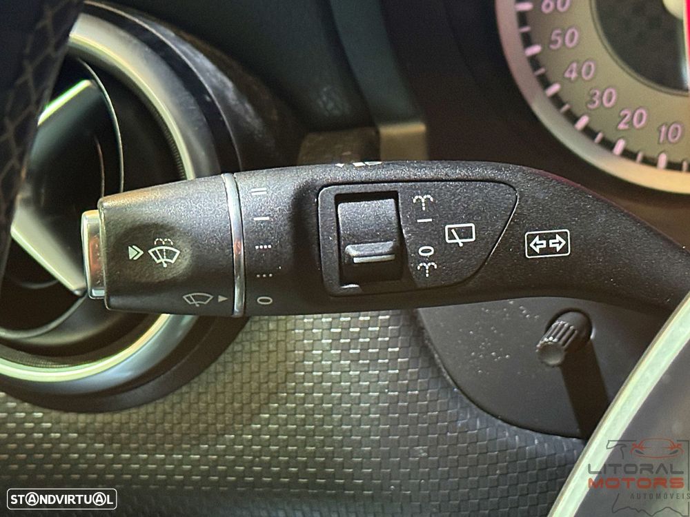 Mercedes-Benz A 180 Peak Edition - 22