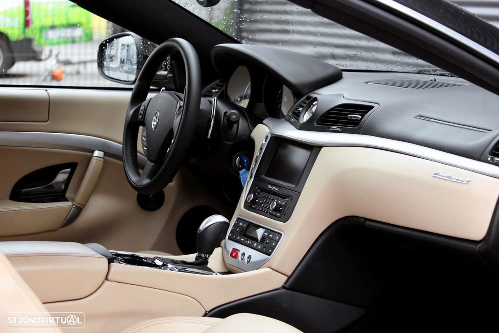 Maserati Granturismo S Auto - 20