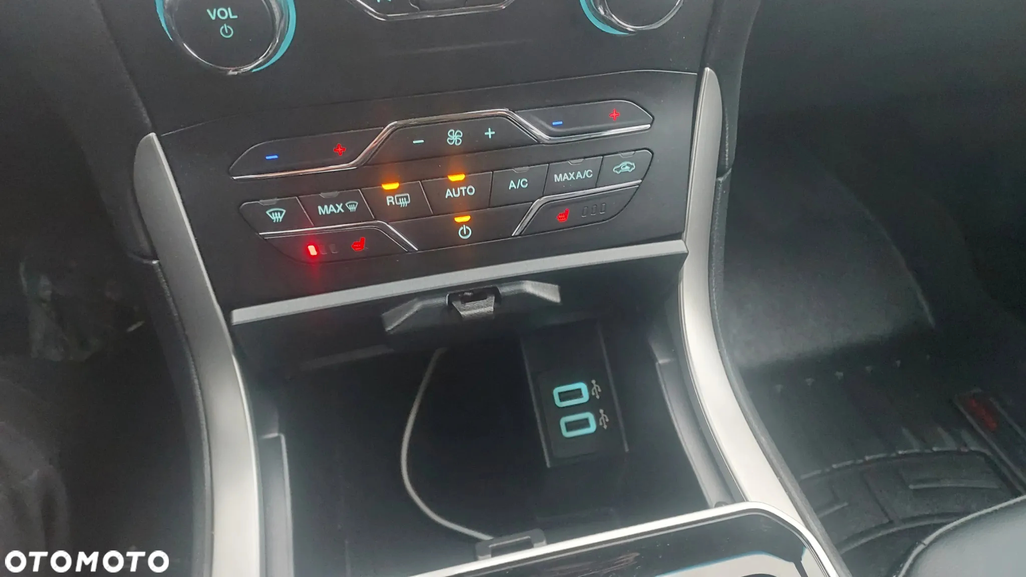 Ford Edge - 11