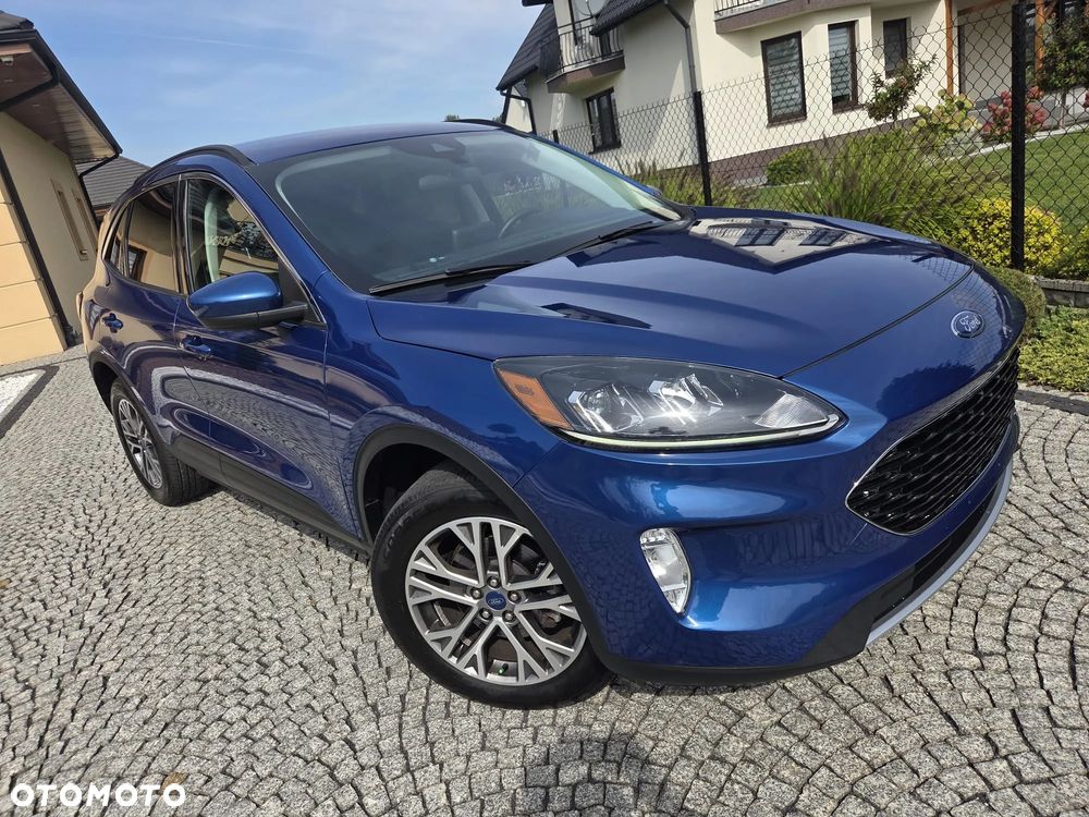 Ford Kuga - 37