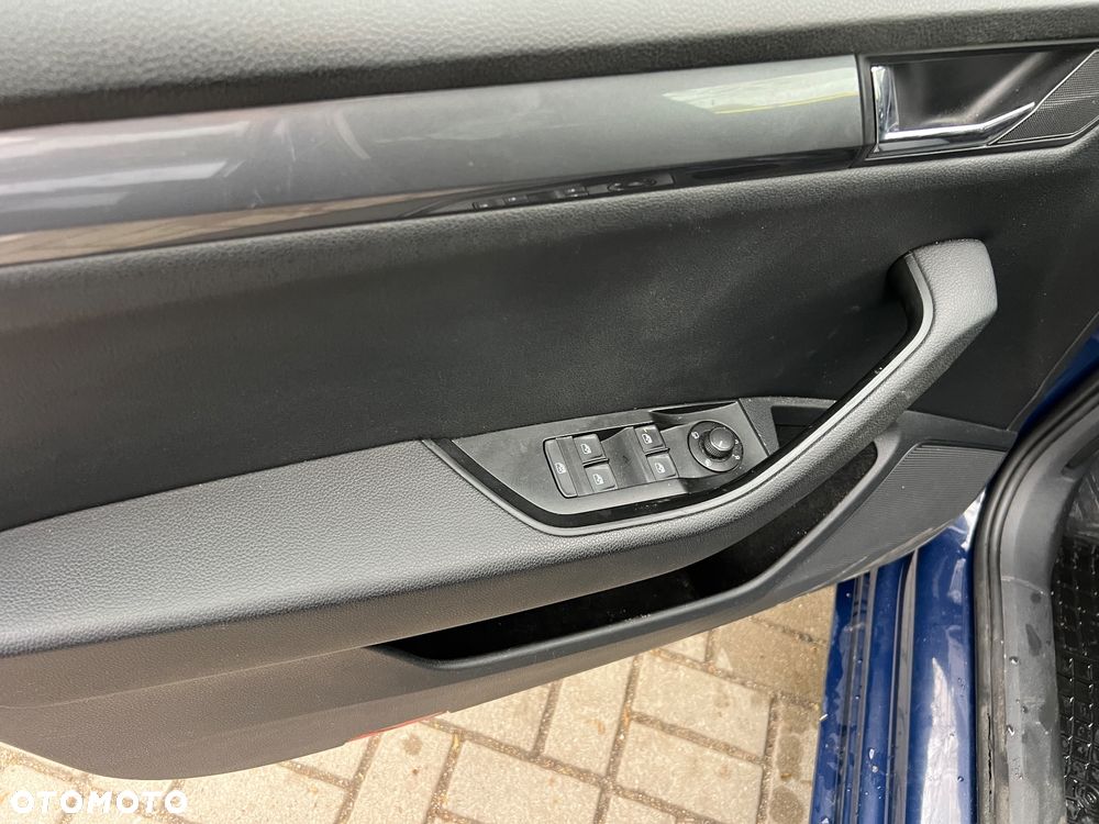 Skoda Superb 2.0 TDI Active - 14