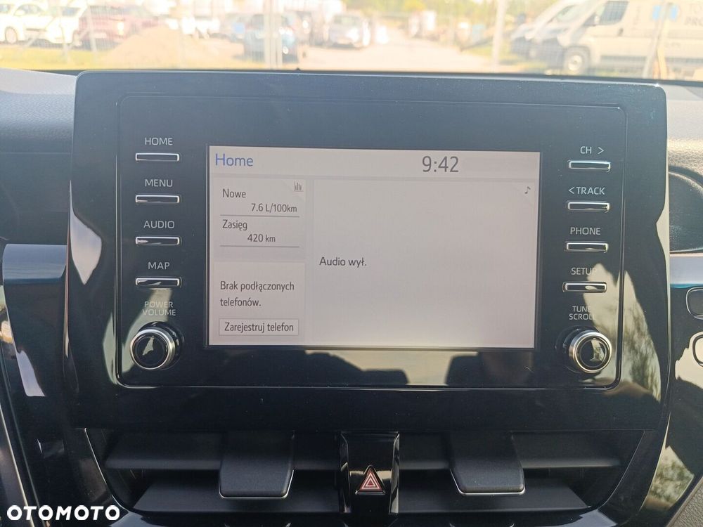 Toyota Camry 2.5 Hybrid Comfort CVT - 19