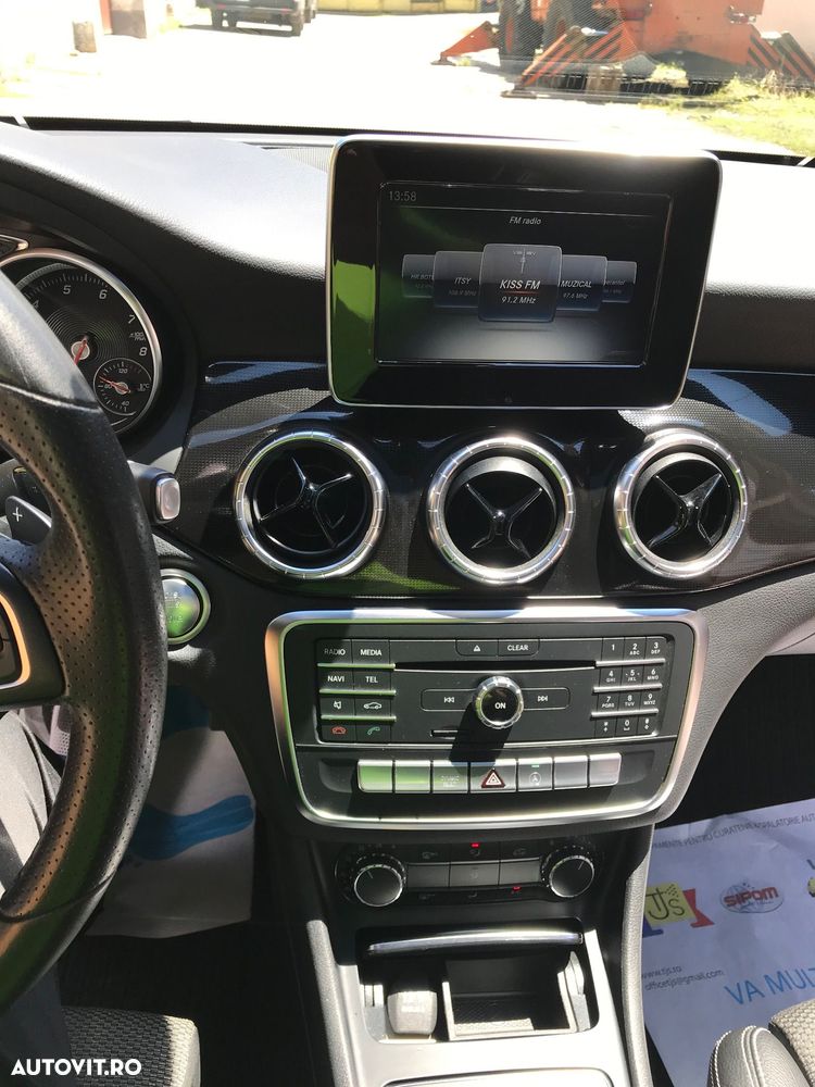 Mercedes-Benz CLA - 5