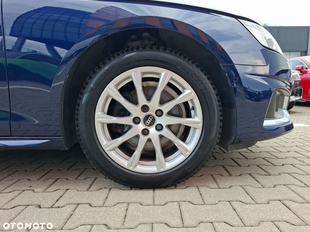 Audi A4 Avant - 12