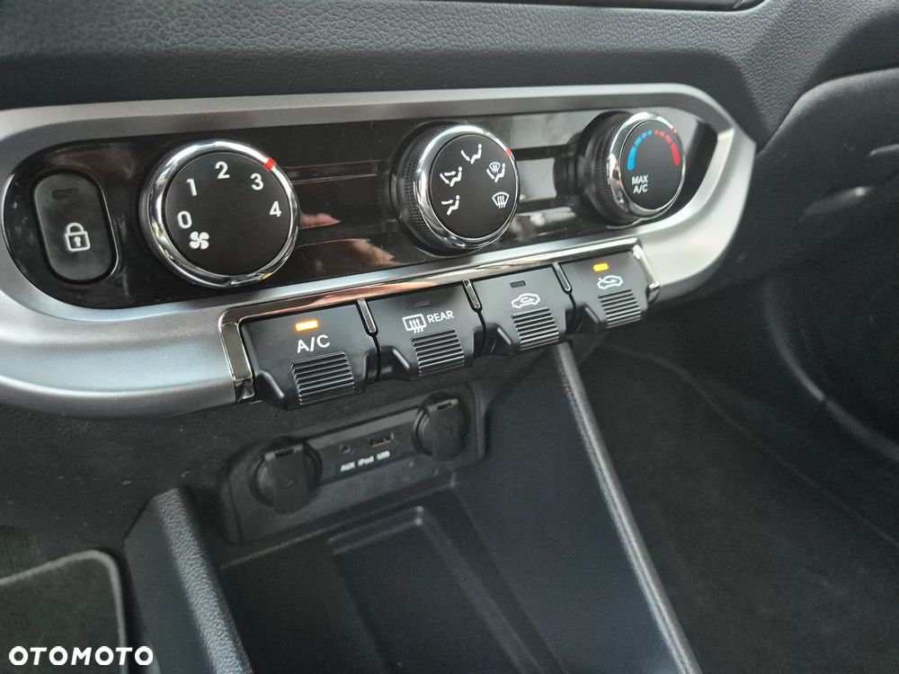 Kia Rio 1.1 CRDI Spirit - 36