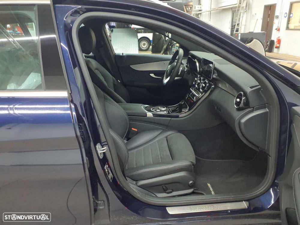 Mercedes-Benz C 300 de T 9G-TRONIC AMG Line - 4