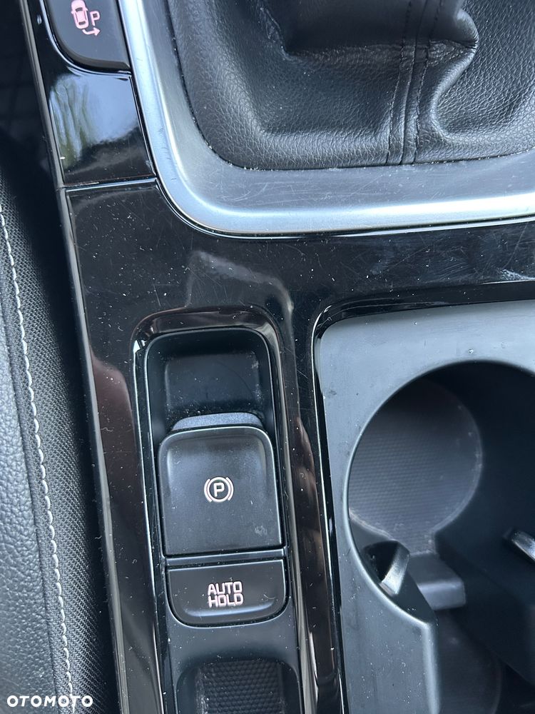 Kia Ceed 1.5 T-GDI Business Line Plus - 22