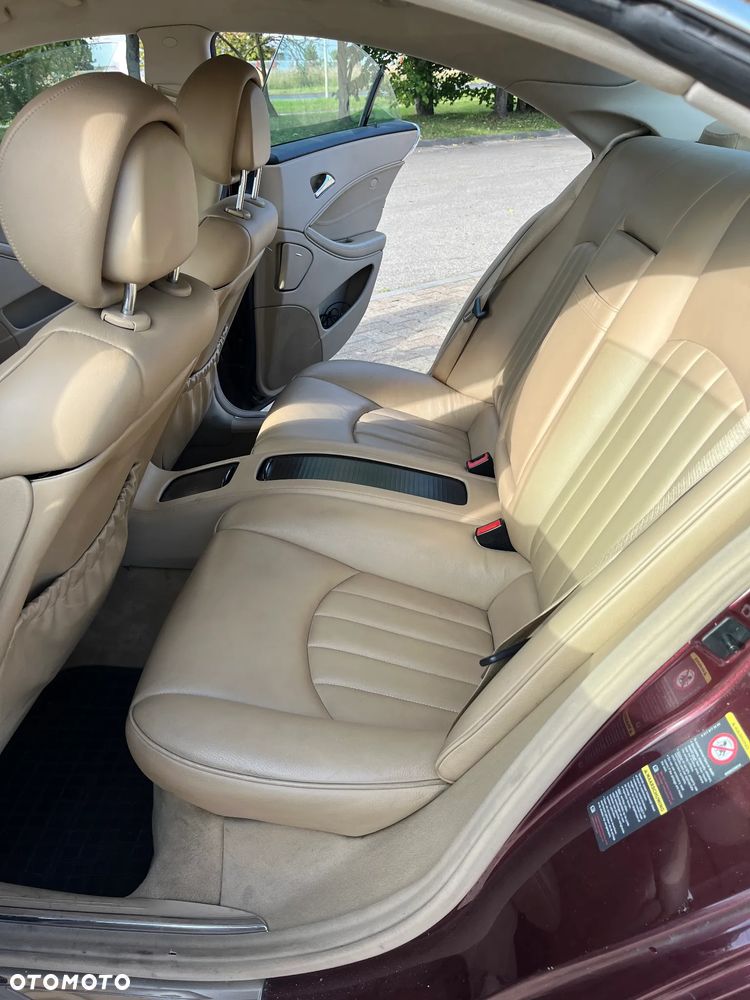 Mercedes-Benz CLS 320 CDI - 11