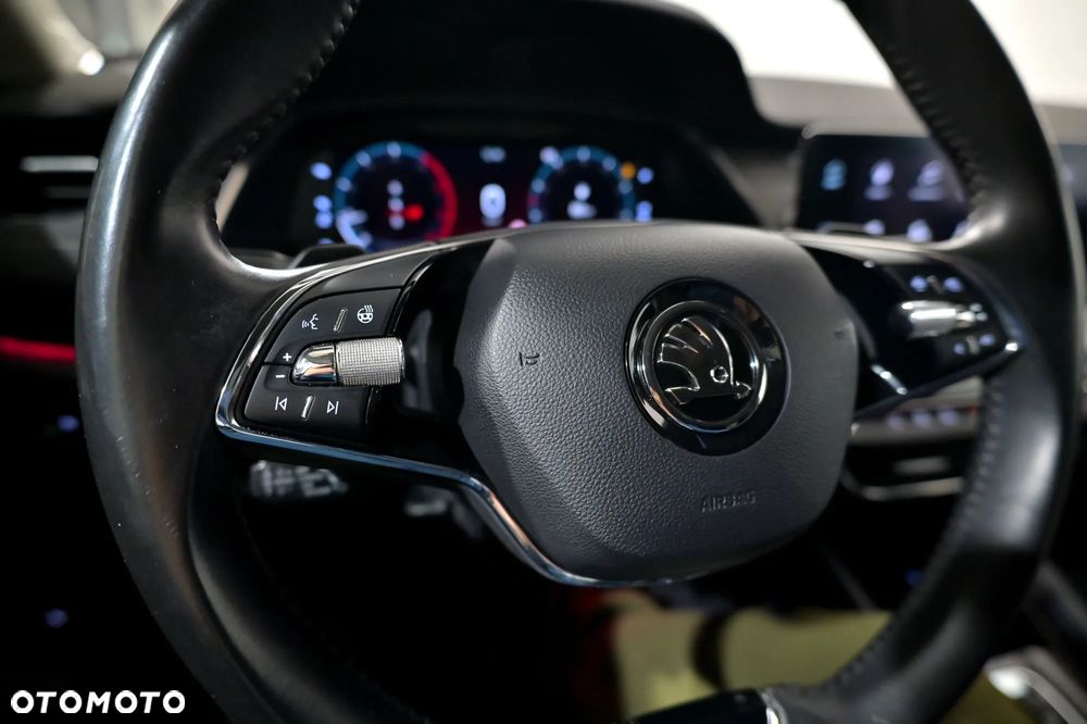 Skoda Octavia 2.0 TDI Style DSG - 21