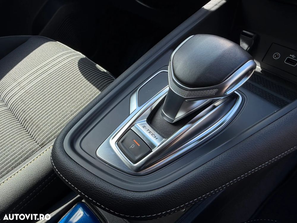 Renault Captur PHEV 160 Engineered - 20