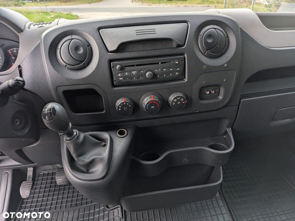 Opel Movano - 28
