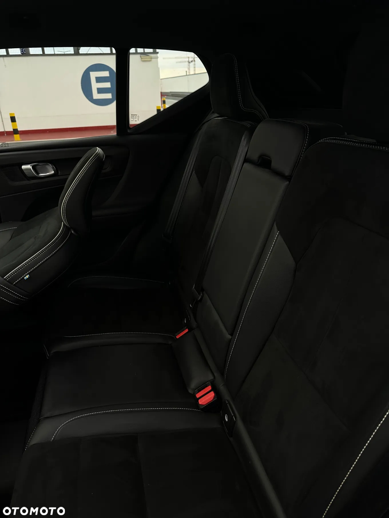 Volvo XC 40 T5 AWD R-Design - 26