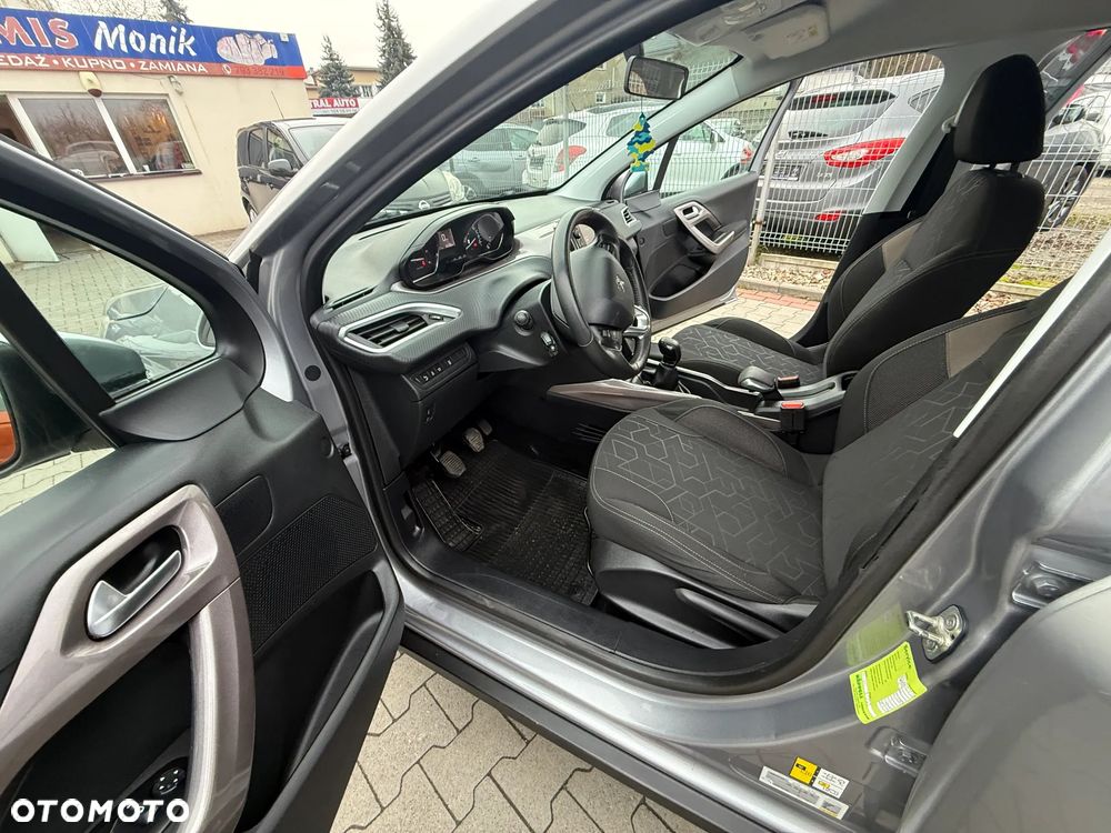Peugeot 2008 e-HDi FAP 92 STOP & START Active - 20