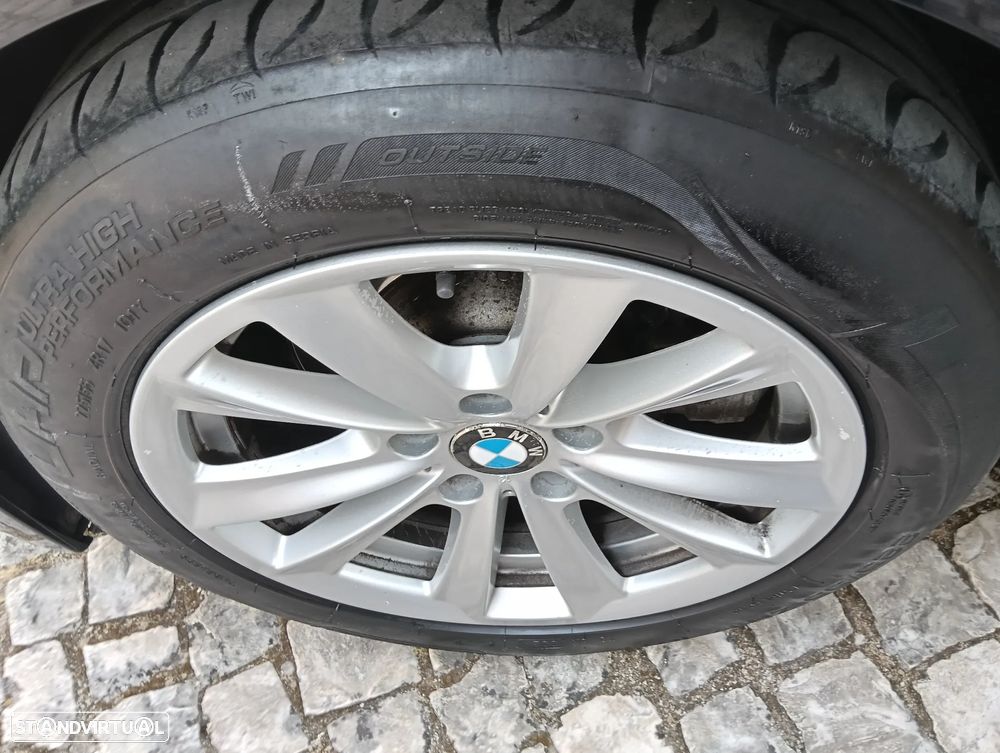 BMW 520 d Touring Aut. Luxury Line - 38