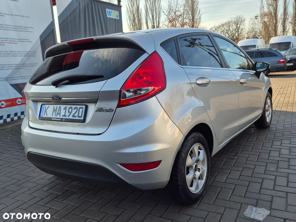 Ford Fiesta 1.4 Titanium - 9