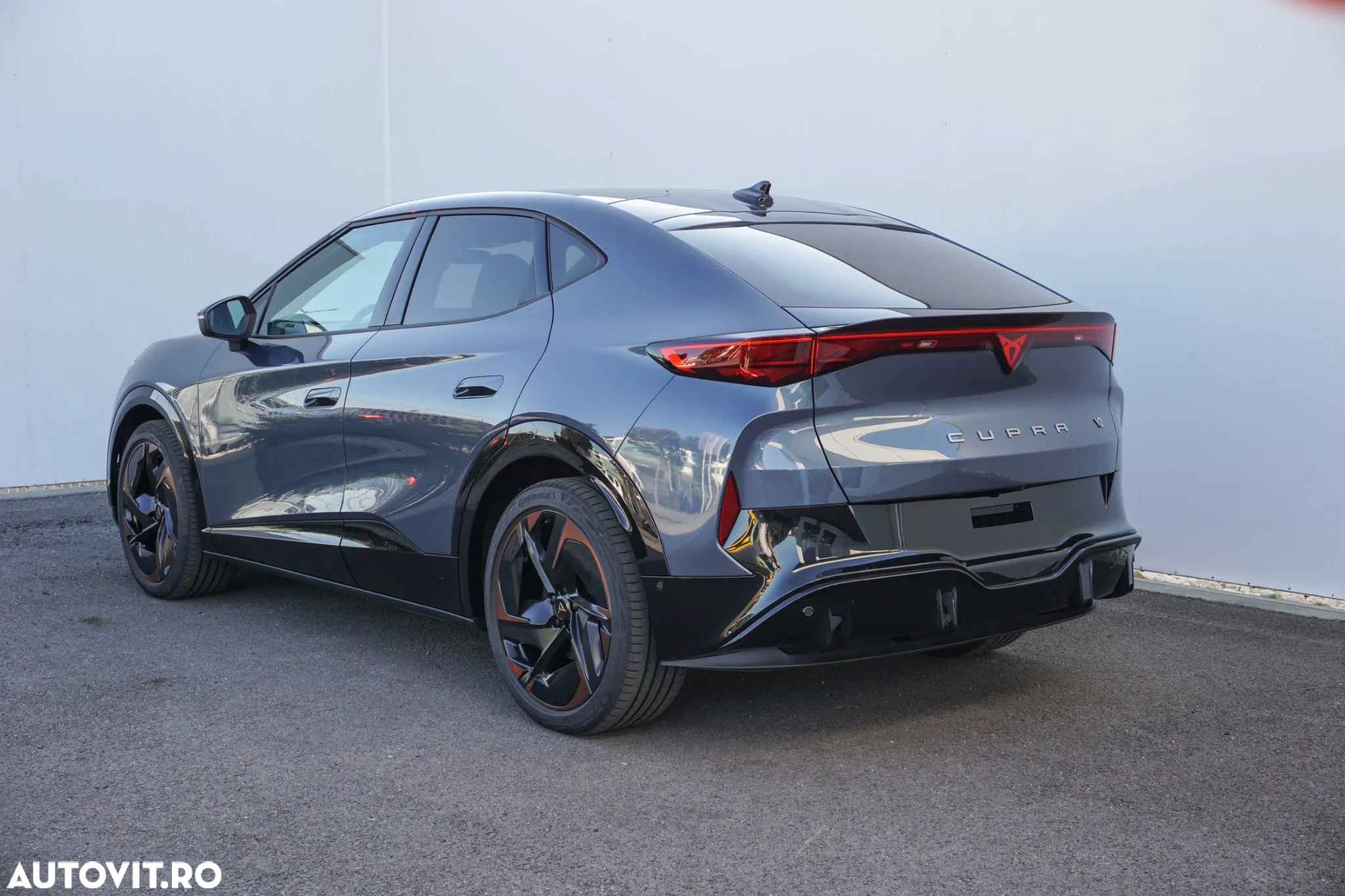 Cupra Tavascan - 3