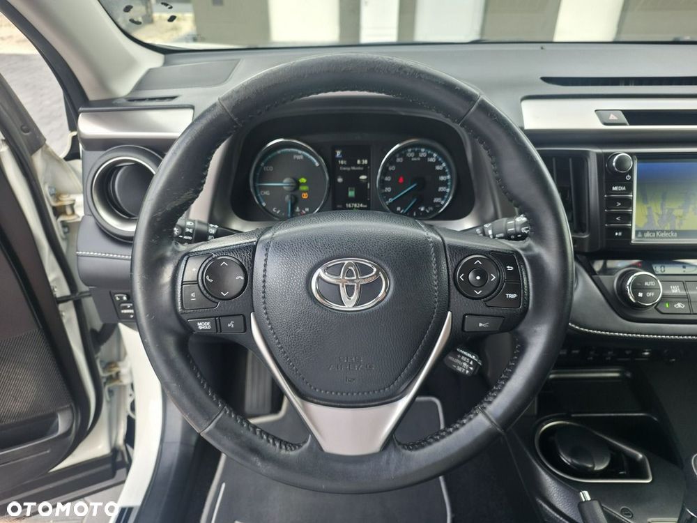 Toyota RAV4 - 22