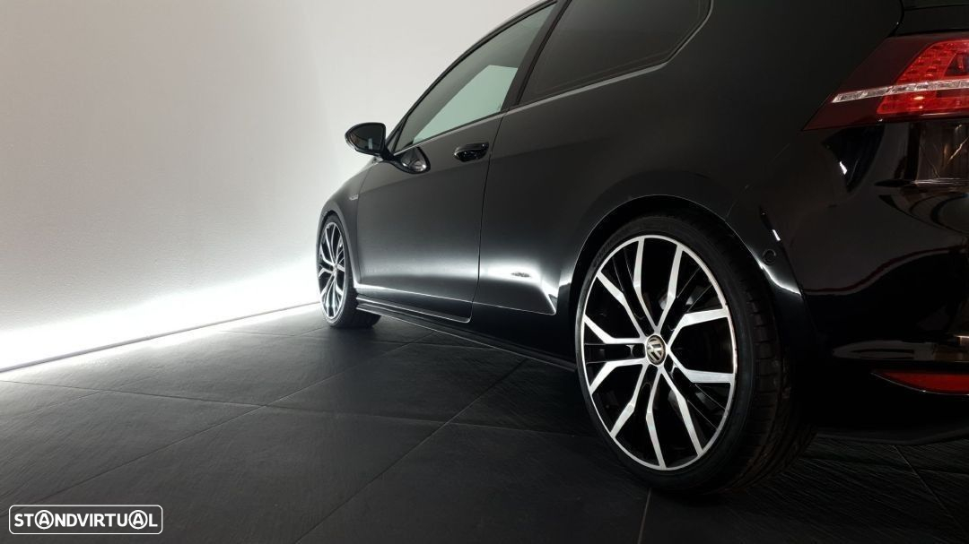 VW Golf 2.0 TDi GTD DSG - 46