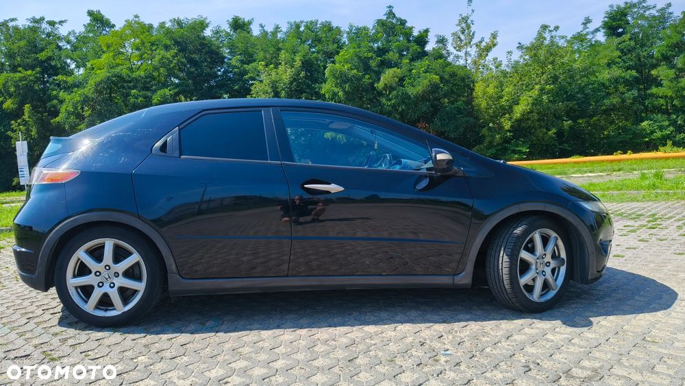 Honda Civic 1.8 Executive - 6