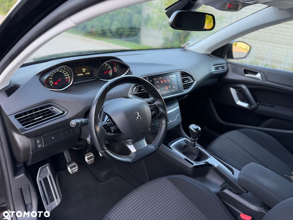 Peugeot 308 PureTech 110 Stop & Start Style - 23