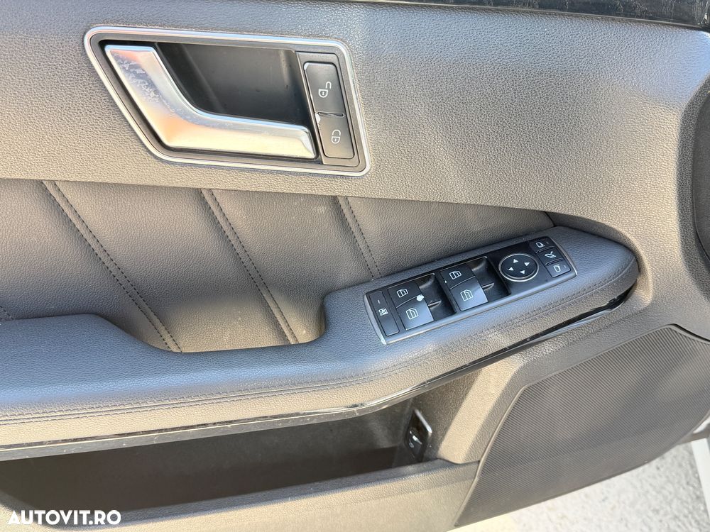 Mercedes-Benz E 250 CDI DPF BlueEFFICIENCY 7G-TRONIC Avantgarde - 24