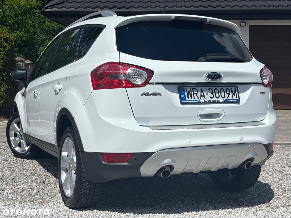 Ford Kuga 2.5 4x4 Titanium - 35