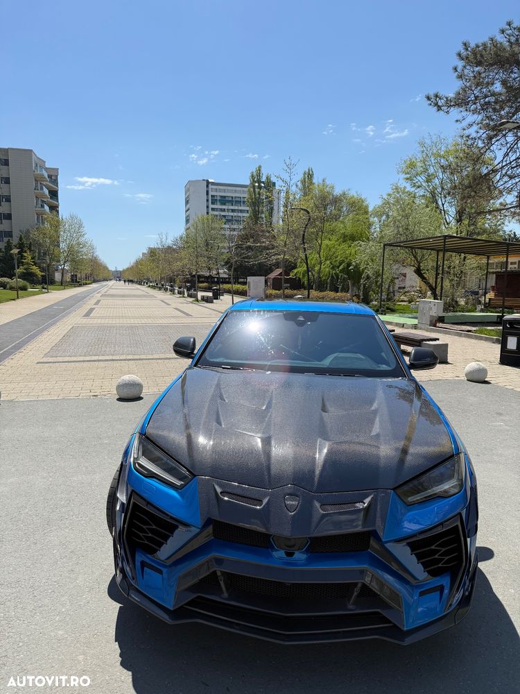 Lamborghini URUS - 33