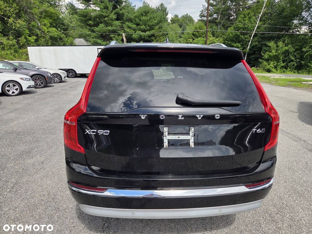 Volvo XC 90 - 7