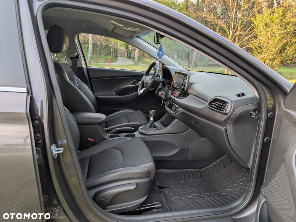 Hyundai i30 1.0 T-GDI Premium - 24