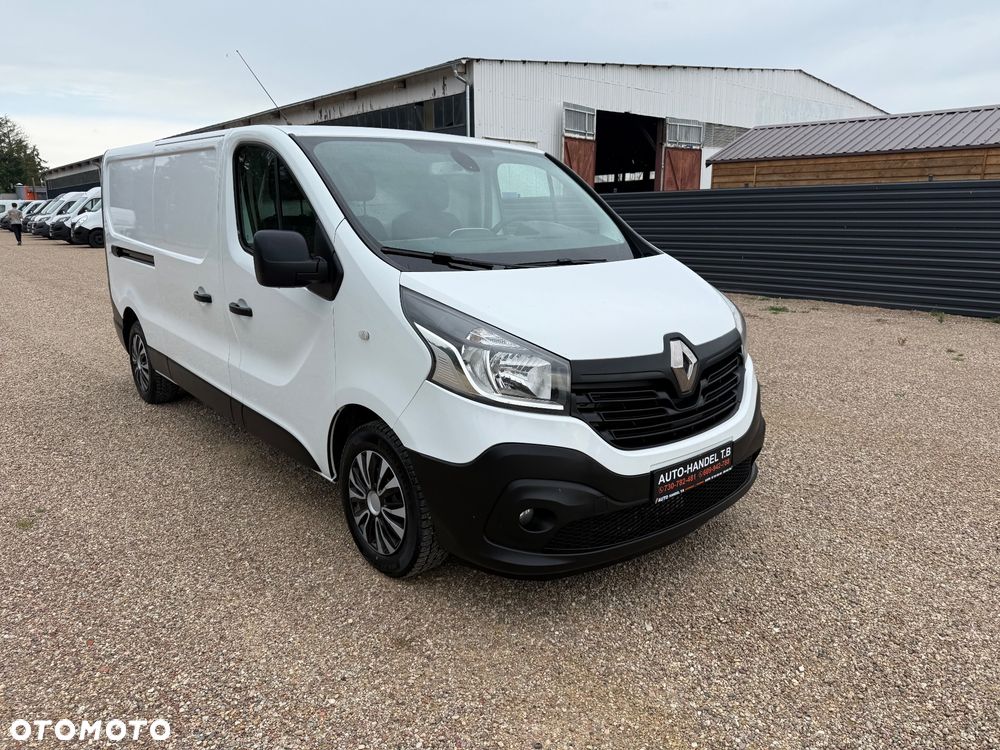 Renault Trafic - 12