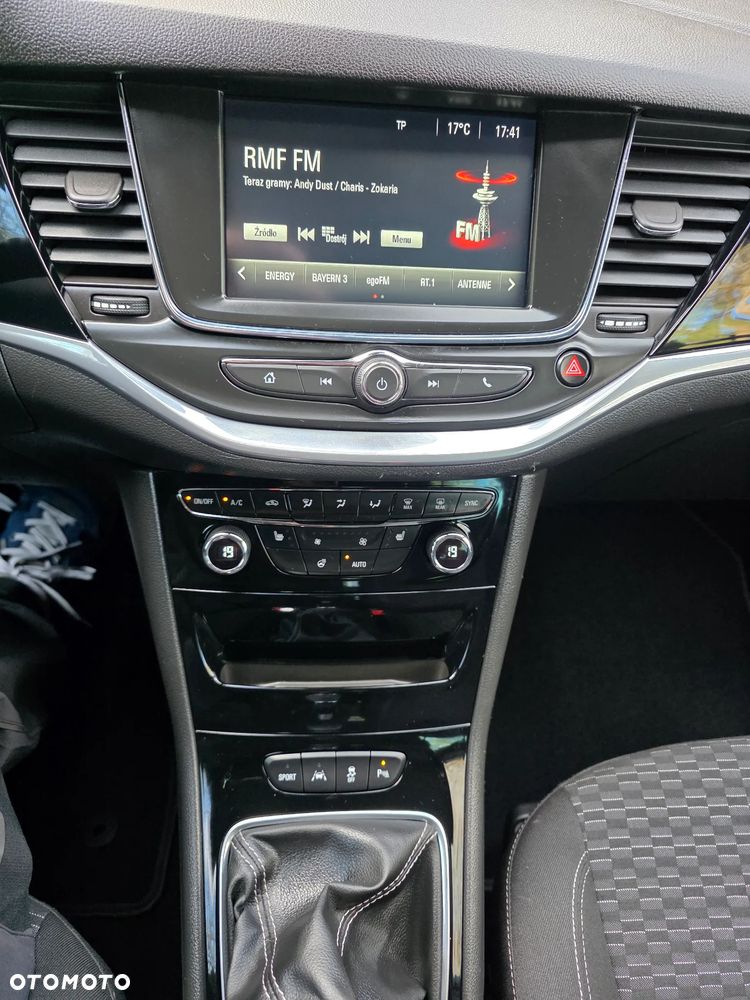 Opel Astra 1.4 Turbo Start/Stop Edition - 28